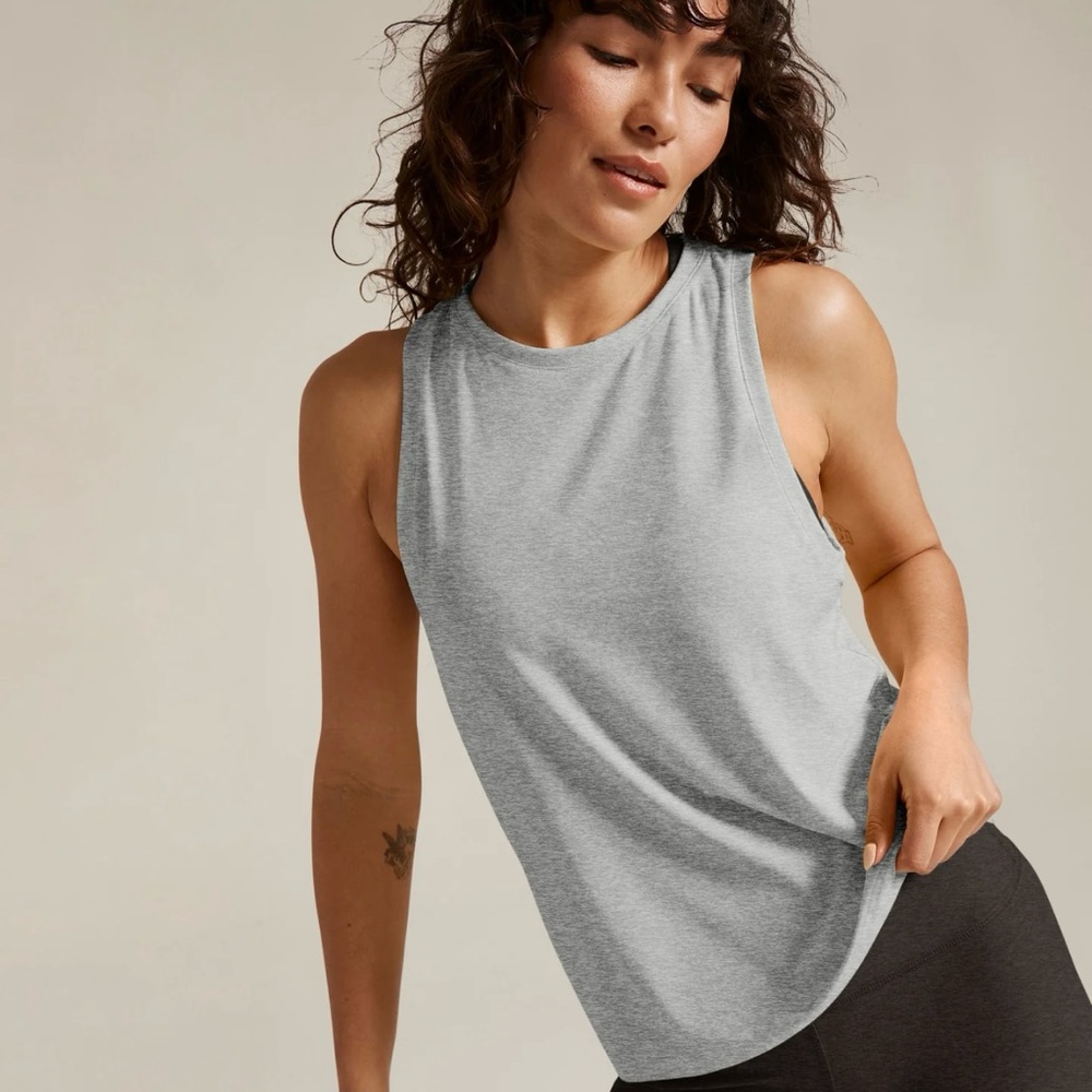Beyond Yoga Featherweight Rebalance Tank
